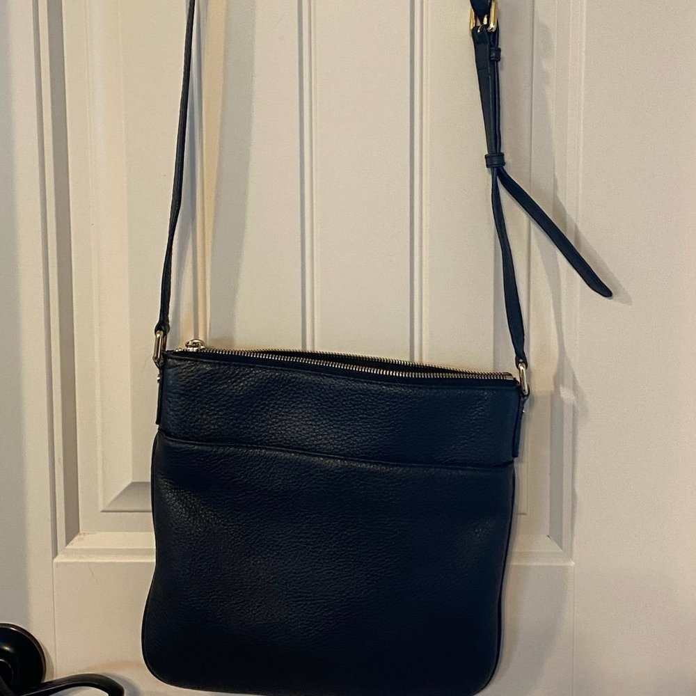MICHAEL KORS Pebbled Leather RILEY Crossbody Bag Purse Black - Picture 5 of 5
